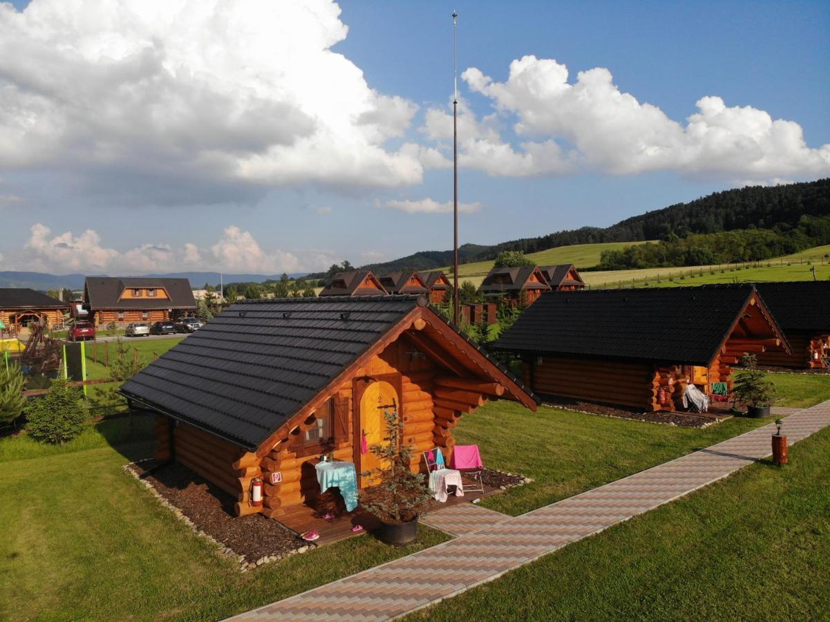 Camp Pacho Hotel Prievidza Buitenkant foto